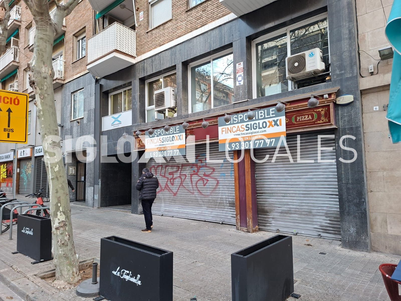 Vista exterior de Local de lloguer en  Barcelona Capital amb Aire condicionat