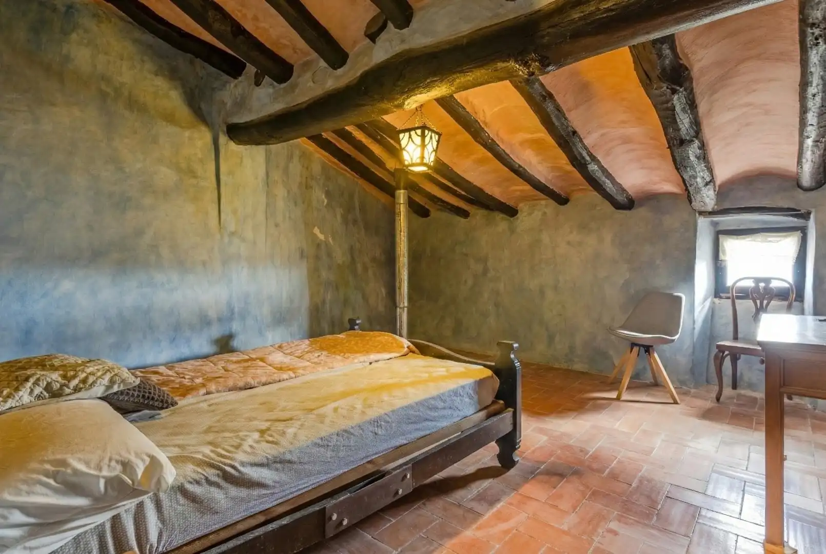 Habitación de Finca rústica en venta en Forès con Calefacción, Terraza y Balcón