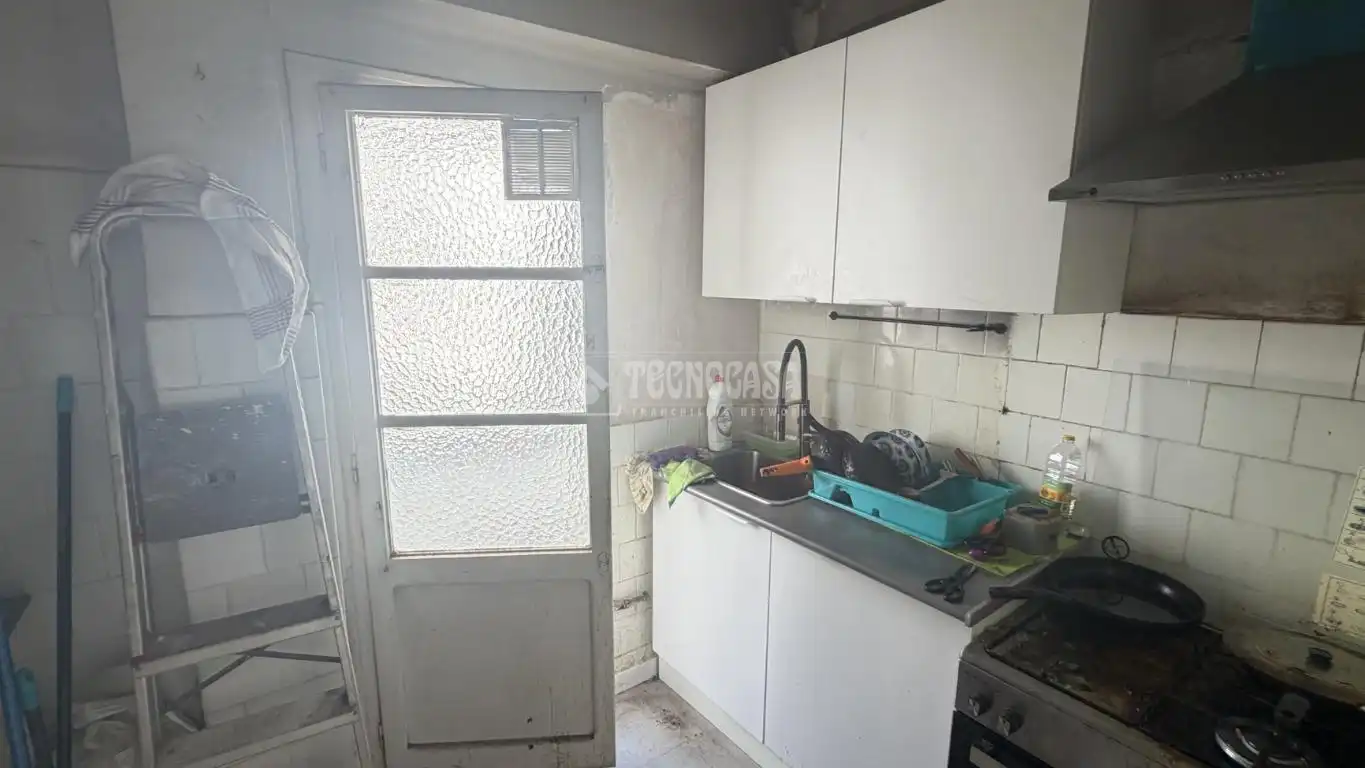 Kitchen of Flat for sale in Valencia  with Balcony