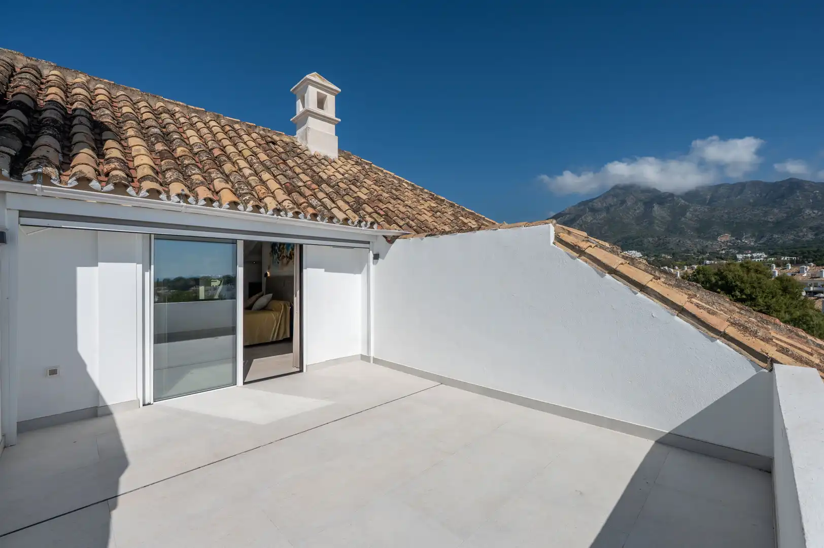 Terrassa de Àtic en venda en Marbella amb Aire condicionat, Terrassa i Piscina