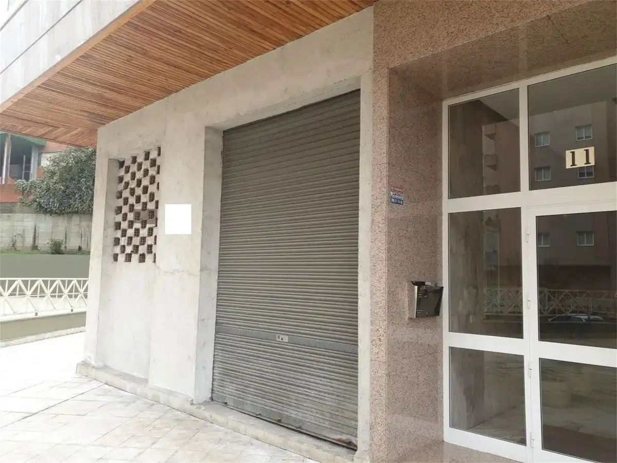 Business premises for sale in Couto, imagen 6
