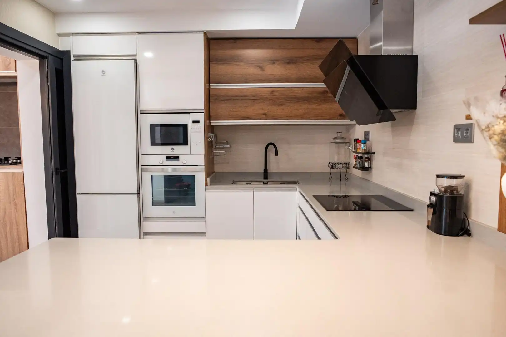 Cocina de Casa adosada en venta en Ingenio con Terraza, Trastero y Balcón