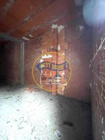 Local comercial en Alquiler en San Claudio - La Chantría