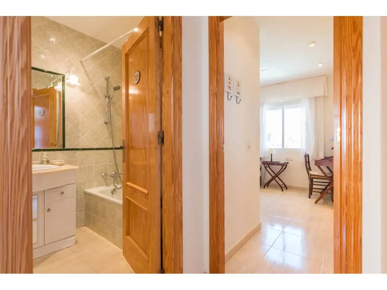 Bathroom of Flat for sale in Cartagena  with Air Conditioner, Terrace and Storage room