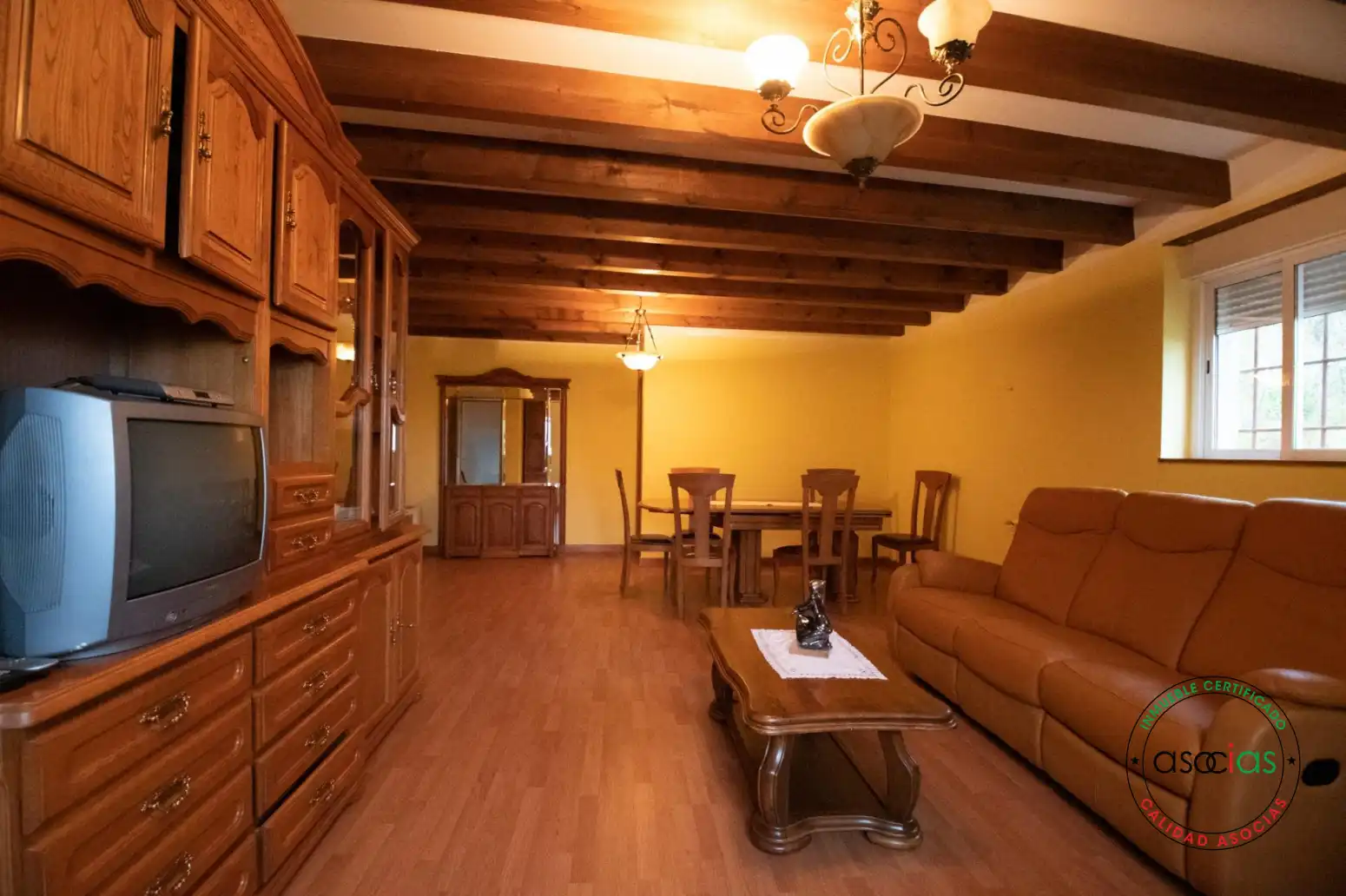 Sala d'estar de Casa o xalet en venda en Cabranes amb Calefacció, Jardí privat i Parquet