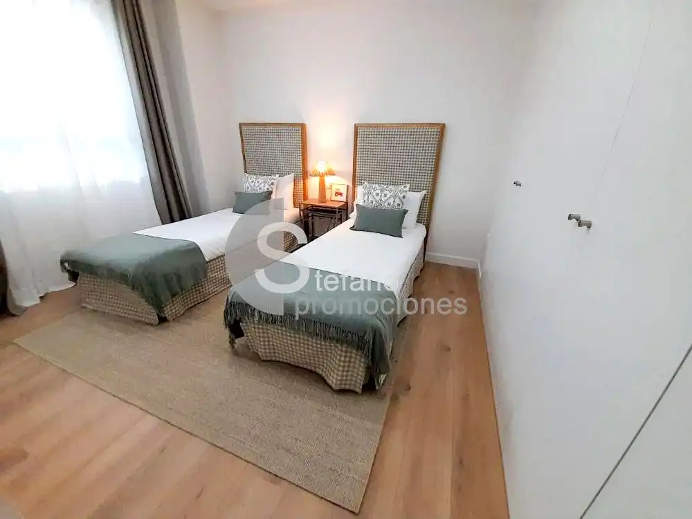 Habitación de Ático en venta en Málaga con Aire acondicionado, Calefacción y Terraza