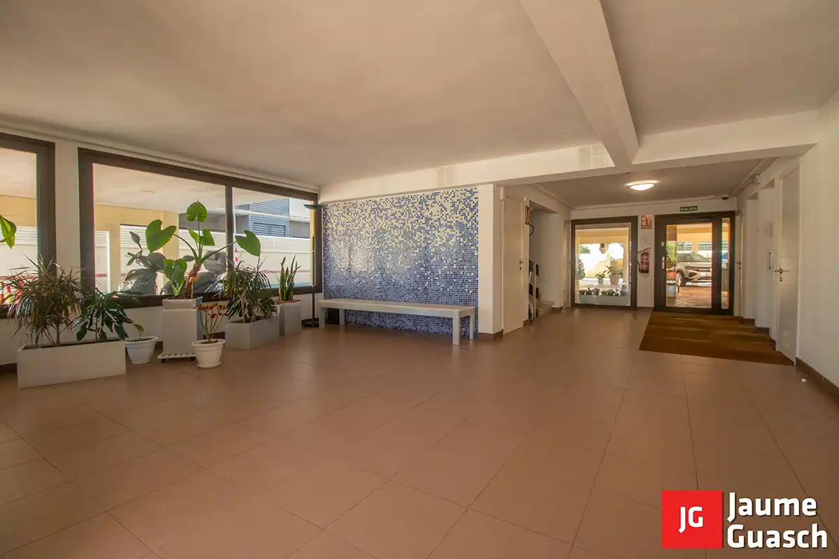Wohnung zum Verkauf in Torredembarra mit Heizung, Terrasse und Alarm