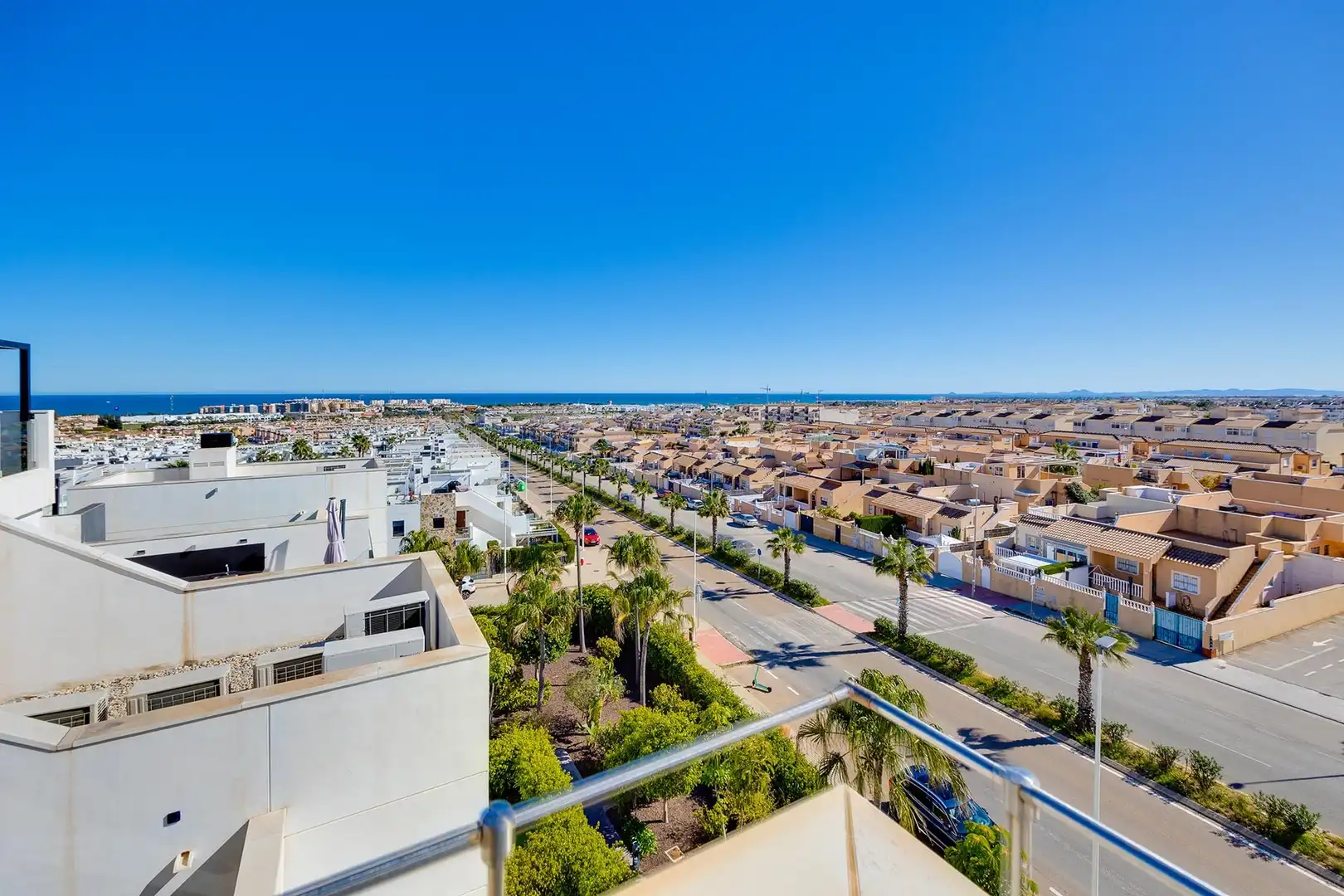 Ático con piscina en venta en Los Balcones - Los Altos, imagen 30