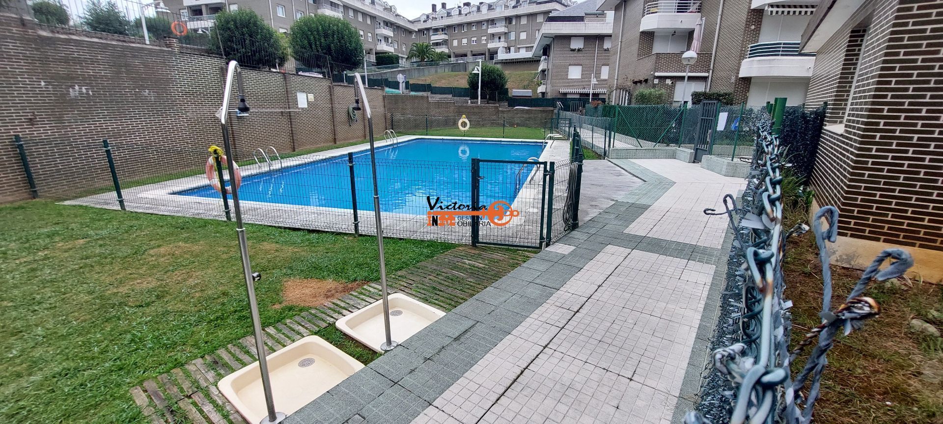 Swimming pool of Flat for sale in Castro-Urdiales  with Heating, Private garden and Terrace