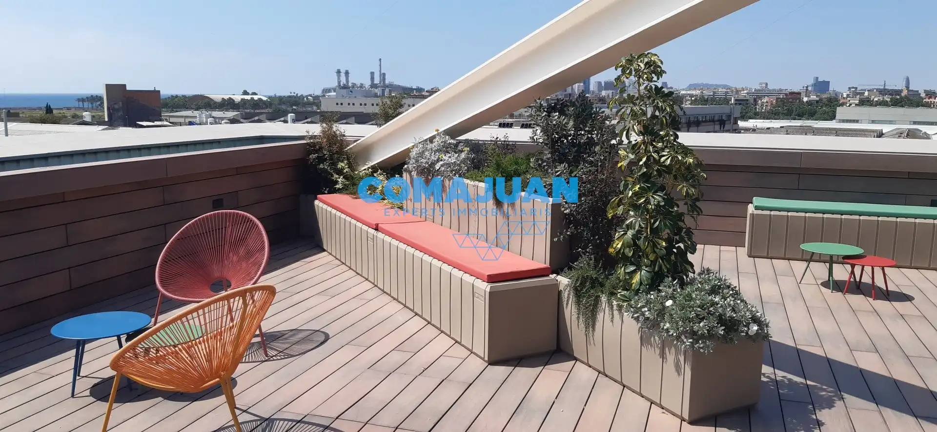 Terrasse von Büro zur Miete in Badalona mit Klimaanlage