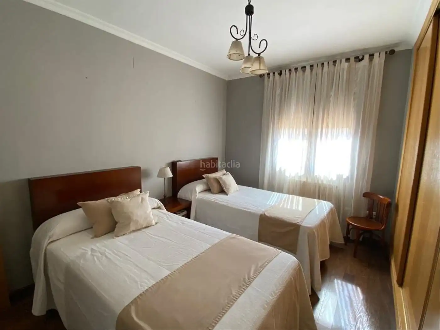 Flat with garden for sale in Calle Prim 20