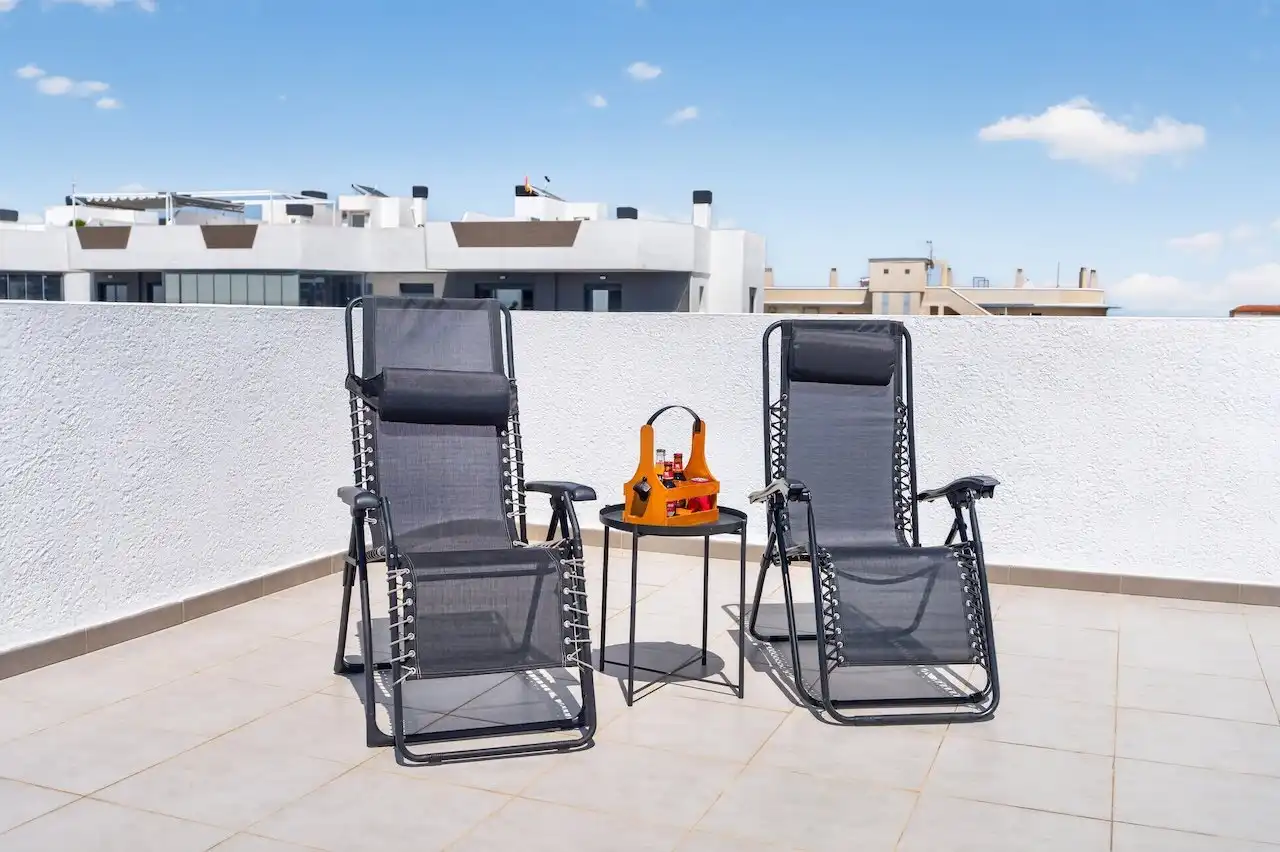 Terraza de Ático en venta en Elche / Elx con Aire acondicionado, Calefacción y Jardín privado