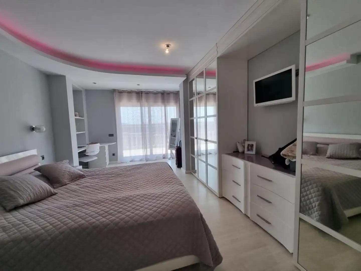 Chalet con terraza en venta en Condado del Jaruco - Puigventós, imagen 21