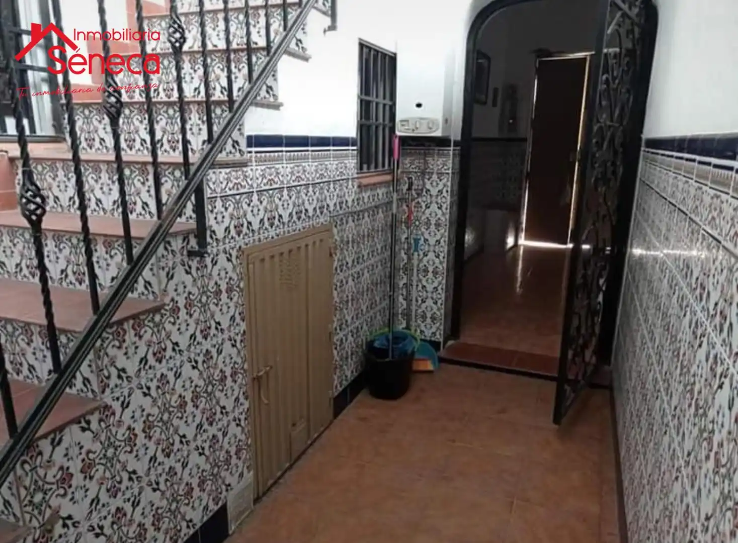Houses for sale in Córdoba  with Air Conditioner and Storage room