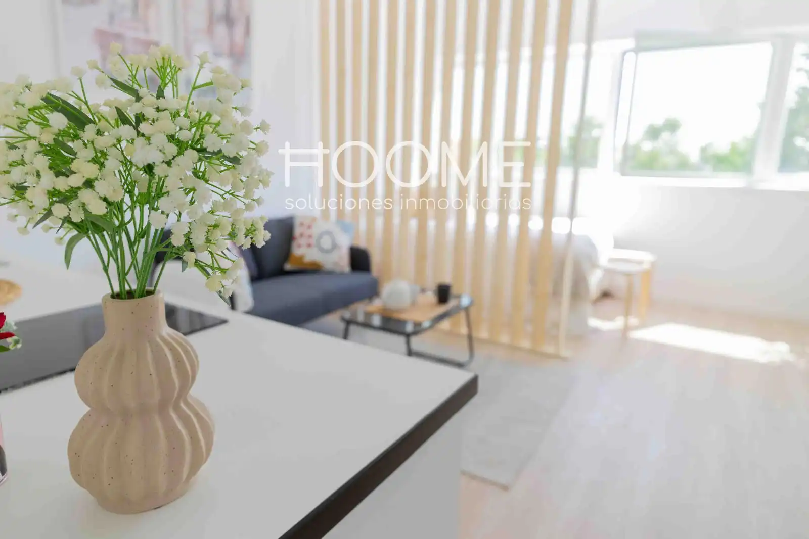 Living room of Flat for sale in San Sebastián de los Reyes  with Air Conditioner, Heating and Parquet flooring