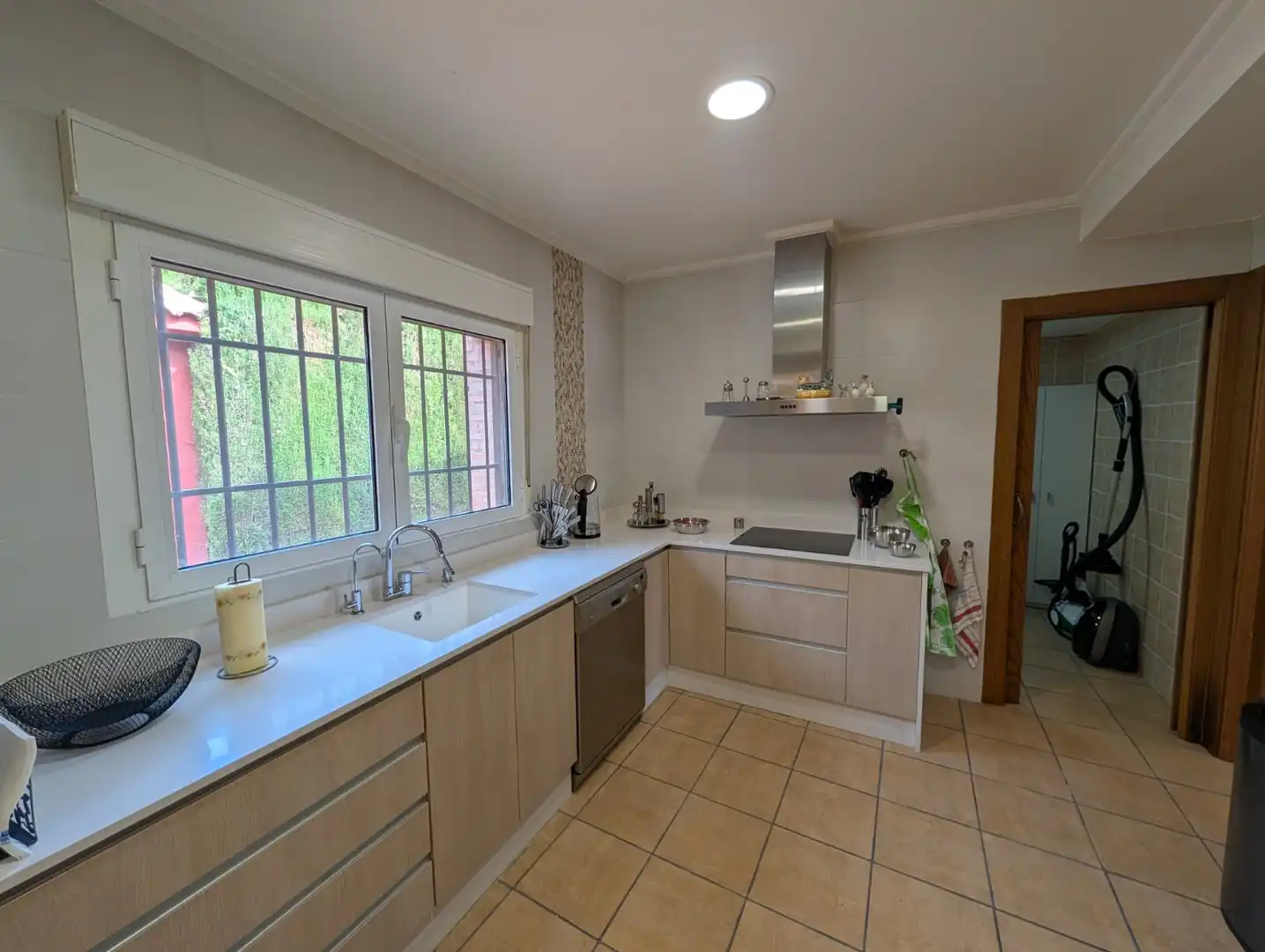 Maison rustique avec piscine à vendre à Sax, imagen 10
