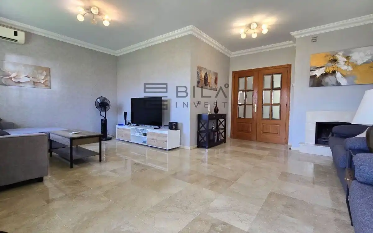Sala de estar de Casa o chalet en venta en Mijas con Aire acondicionado, Terraza y Piscina