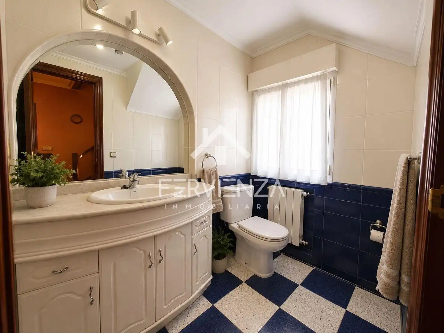 Baño de Casa o chalet en venta en Castrillón
