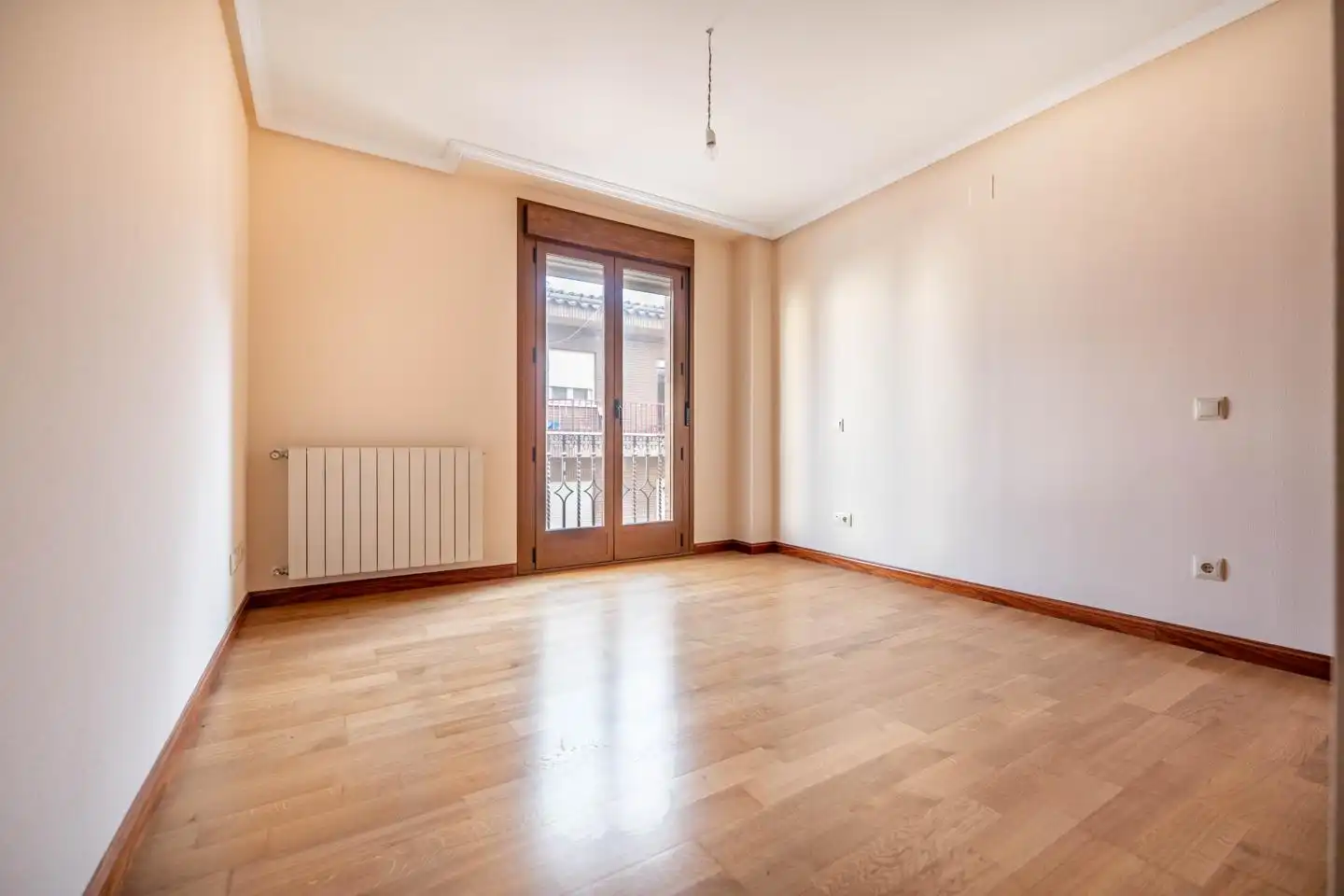 Habitación de Piso en venta en Ávila con Calefacción y Trastero