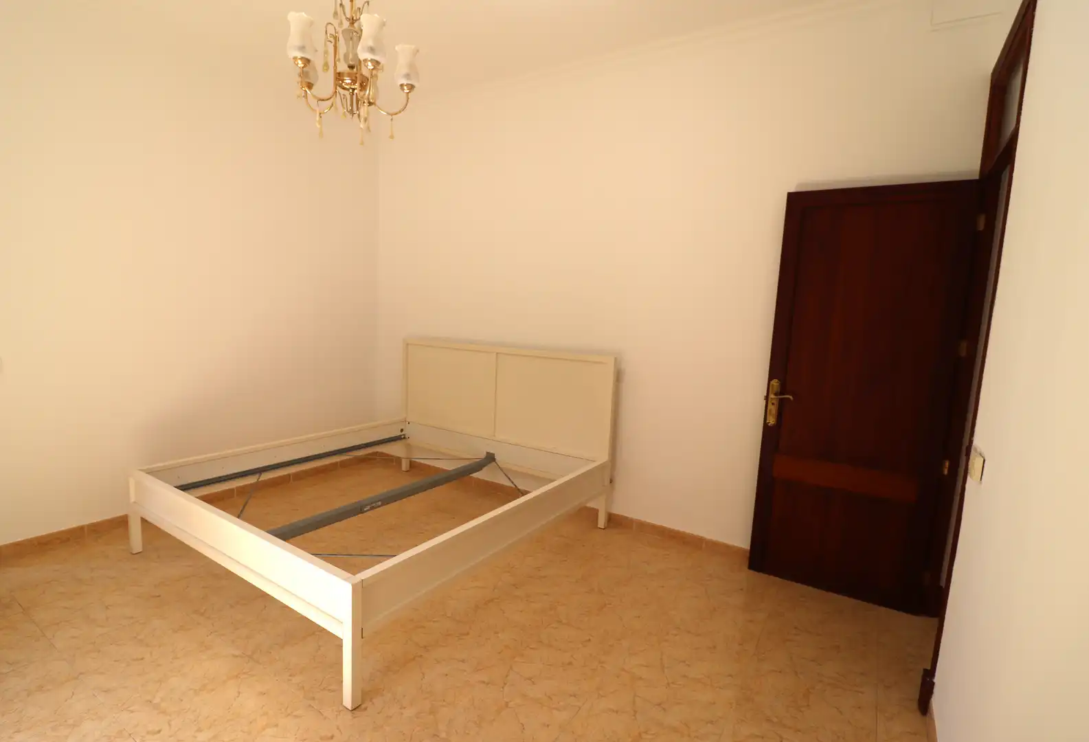 Schlafzimmer von Dachboden zum Verkauf in  Palma de Mallorca mit Klimaanlage, Terrasse und Ofen