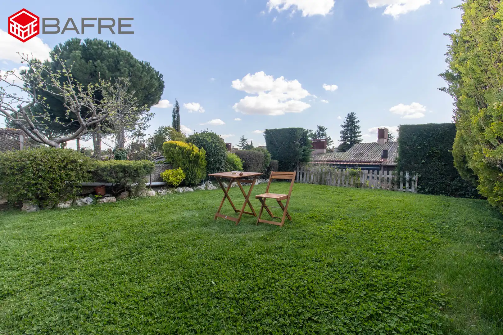 Jardí de Casa o xalet en venda en Boadilla del Monte amb Aire condicionat, Jardí privat i Terrassa