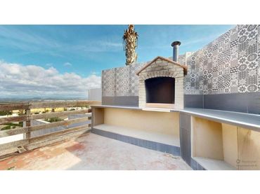 House with garden for sale in Urbanizacion Santo Domingo