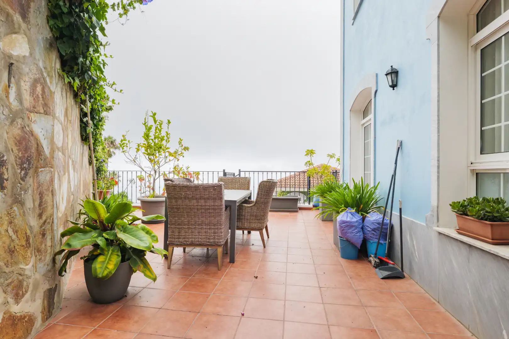 Semi-detached house with terrace for sale in Carretera Nueva Corujera, imagen 3