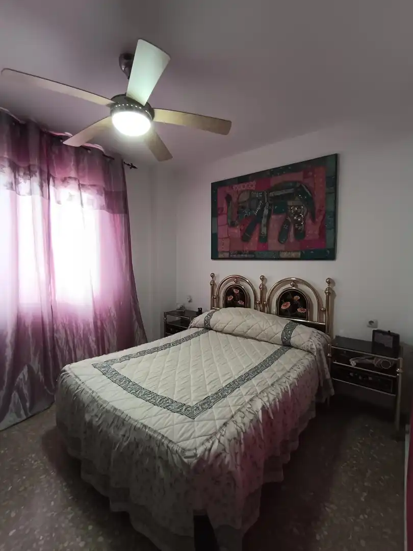 Bedroom of Flat for sale in Córdoba  with Air Conditioner