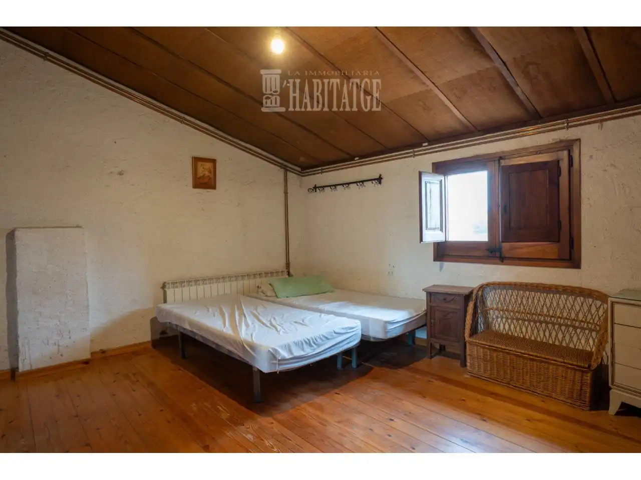 Dormitori de Casa o xalet en venda en Prats de Lluçanès amb Calefacció, Jardí privat i Terrassa