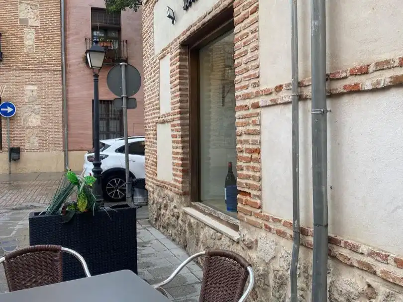 Local en traspaso en Alcalá de Henares con Aire acondicionado, Calefacción y Parquet
