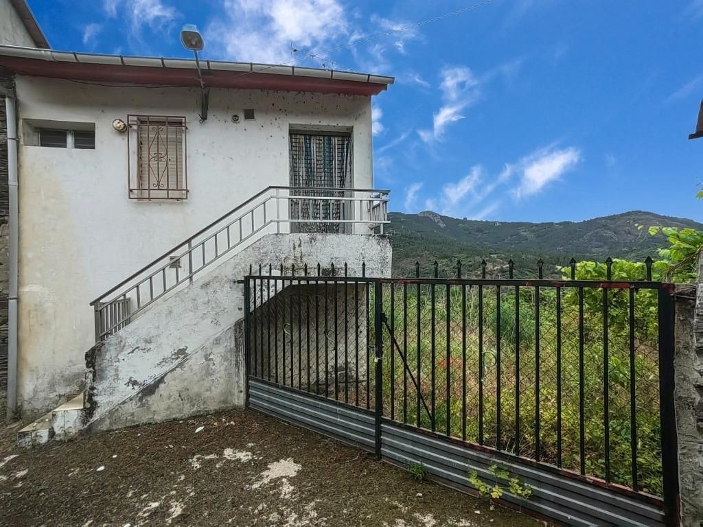 Vista exterior de Casa o chalet en venta en Quiroga con Jardín privado