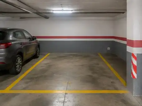 Parking of Flat for rent in Les Corts