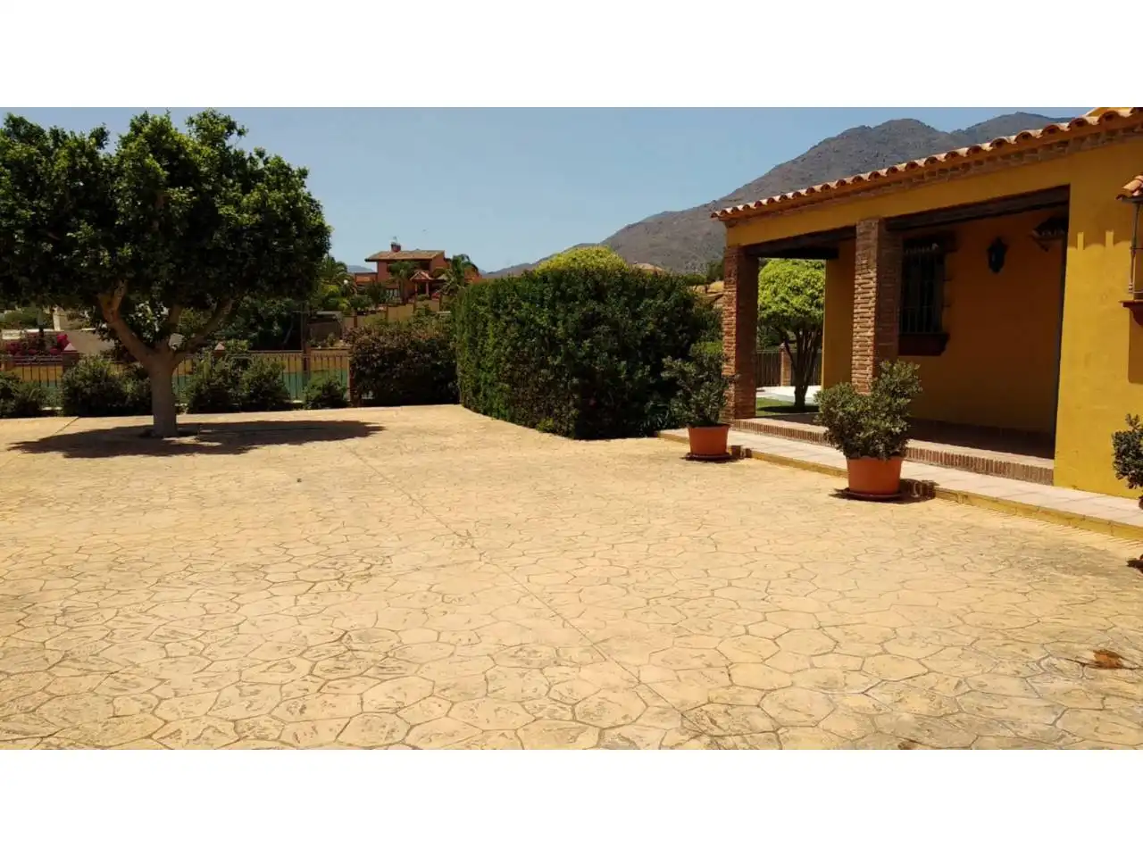 Jardín de Casa o chalet en venta en Estepona con Aire acondicionado, Calefacción y Jardín privado