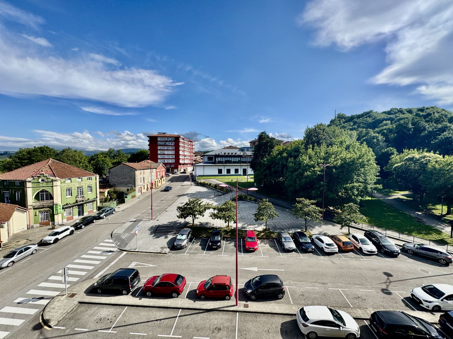 Aparcament de Pis de lloguer en Medio Cudeyo amb Terrassa