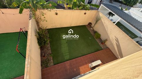 Foto 3 de Casa adosada en venta en Umbrete, Sevilla