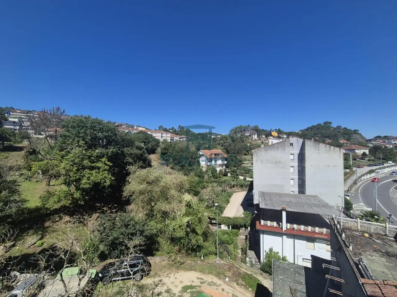 Vista exterior de Pis de lloguer en Ourense Capital  amb Calefacció, Moblat i Balcó
