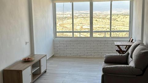 Photo 2 of Flat to rent in C. Pintor Pedro Camacho, Juan XXIII, Alicante