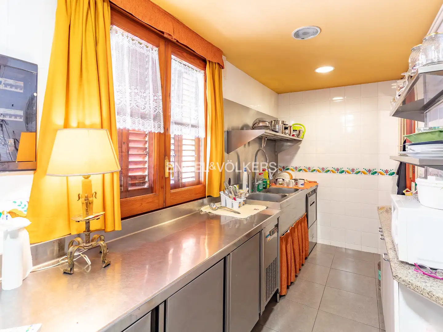 Cocina de Casa adosada en venta en Arenys de Mar con Aire acondicionado, Calefacción y Terraza