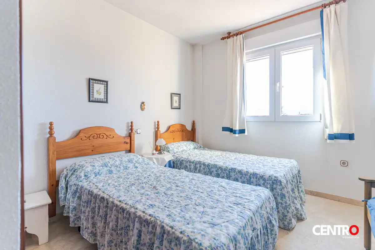 Bedroom of Houses for sale in Padul  with Heating, Private garden and Terrace