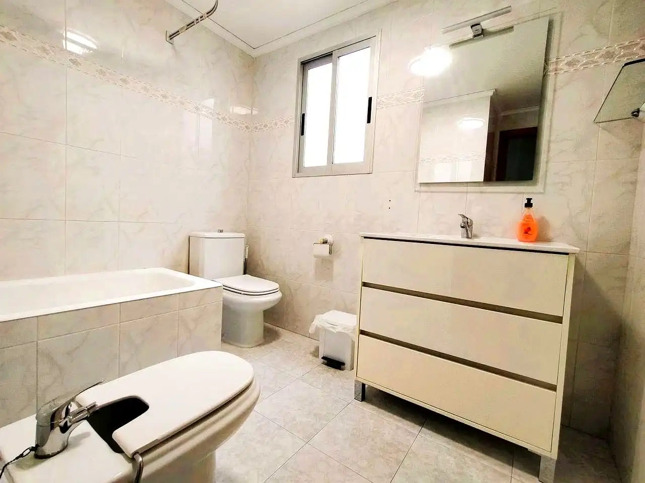 Piso en venta en De Pego, Oliva pueblo