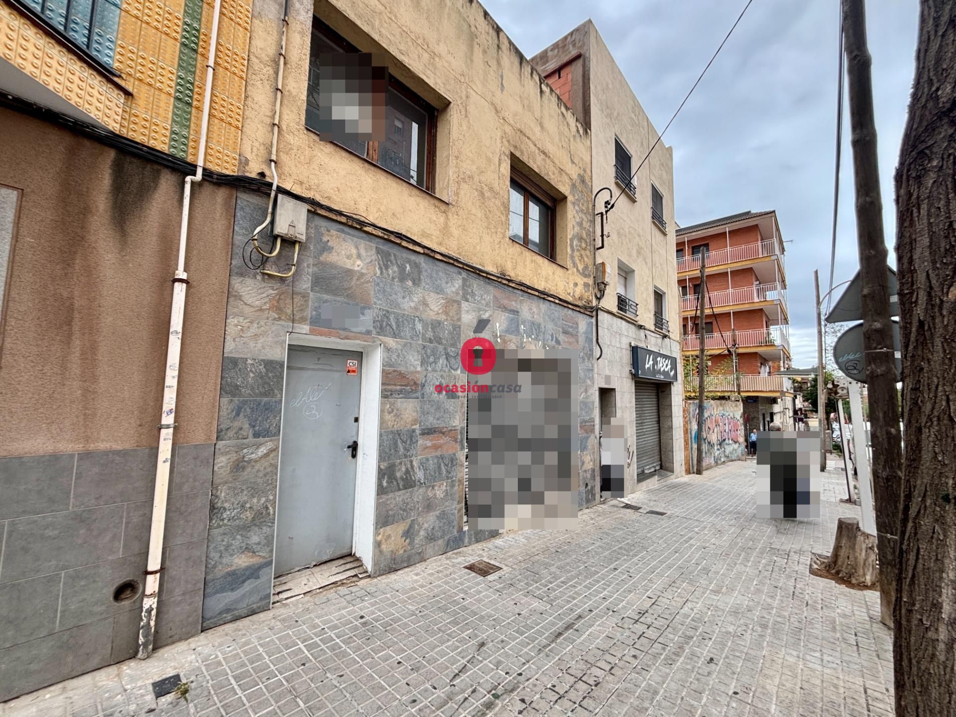 Exterior view of Building for sale in Badalona