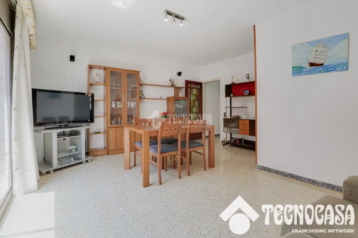 Sala d'estar de Pis en venda en Viladecans amb Balcó