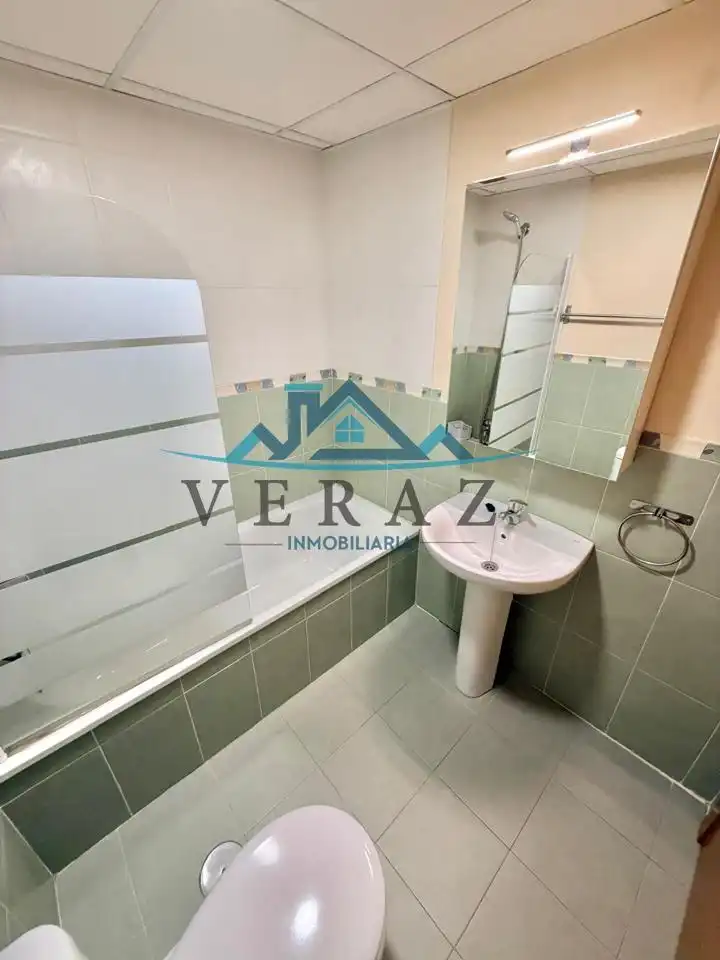 Bathroom of Flat for rent in Talavera de la Reina  with Air Conditioner, Heating and Furnished