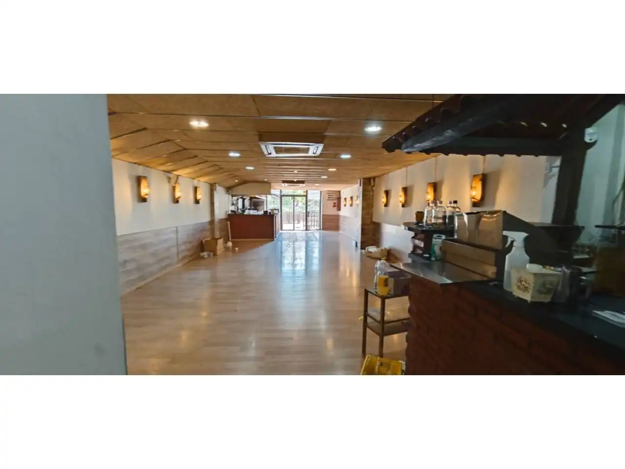 Business premises for sale in Calle montseny 4, imagen 2