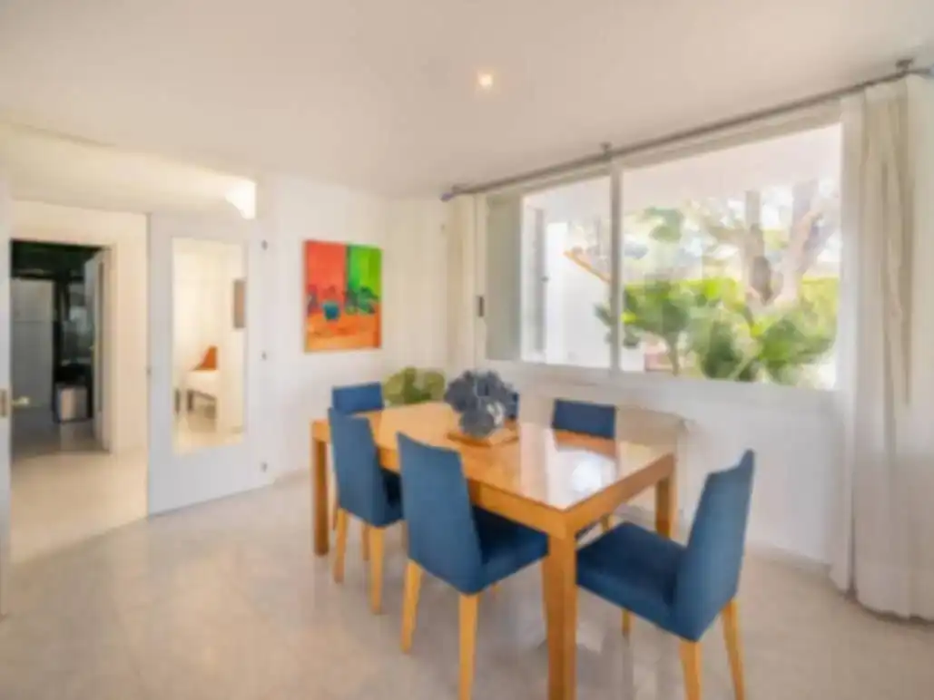 Comedor de Piso de alquiler en L'Escala con Aire acondicionado, Piscina y Amueblado