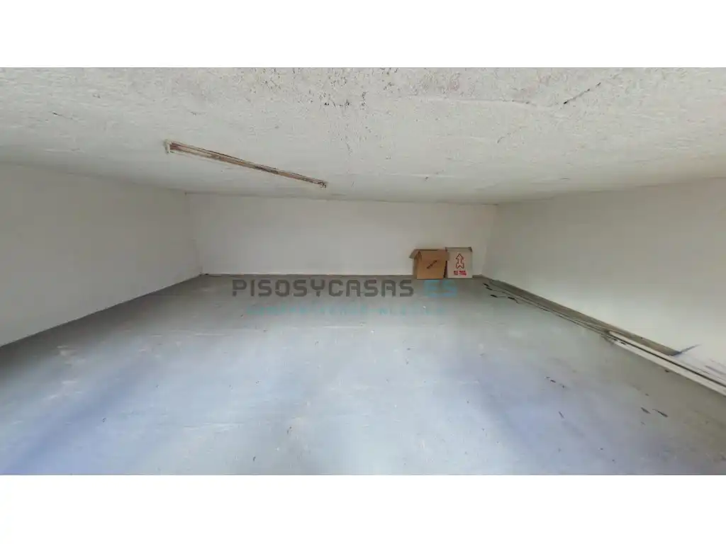 Local en venta en Zaragoza con Amueblado