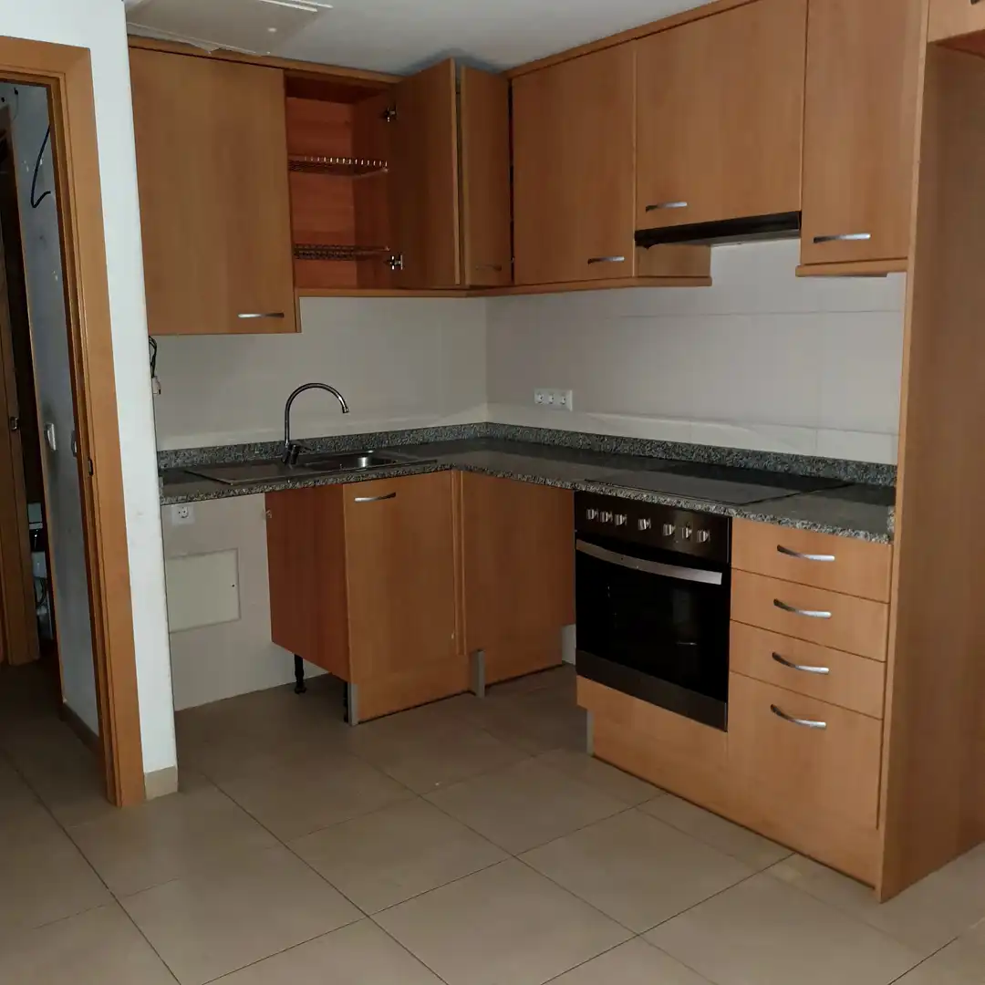 Piso en venta en C/ Aries, Carretera de Roses - Fossos