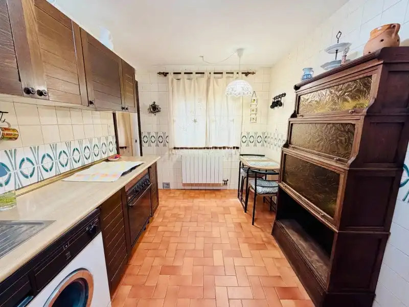Kitchen of Flat for sale in El Espinar  with Heating, Parquet flooring and Terrace