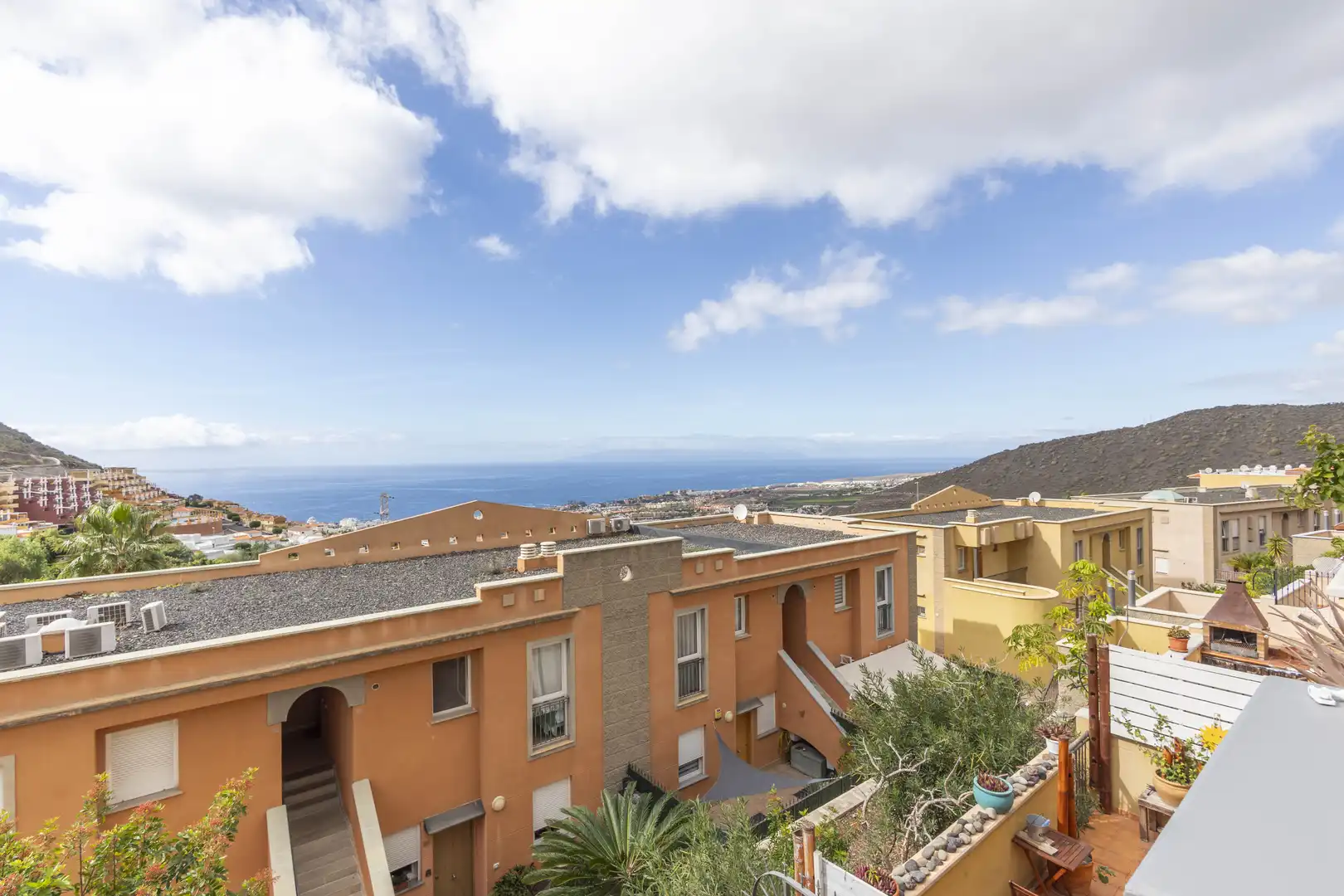 Exterior view of Flat for sale in Adeje  with Private garden, Terrace and Swimming Pool