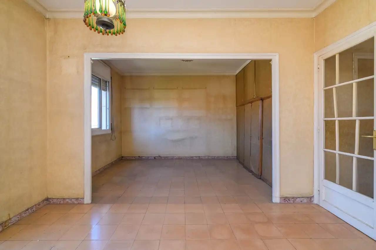 Piso en venta en Barcelona con Aire acondicionado, Calefacción y Balcón